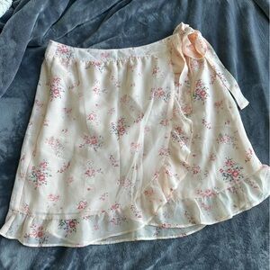 Women’s loft skirt